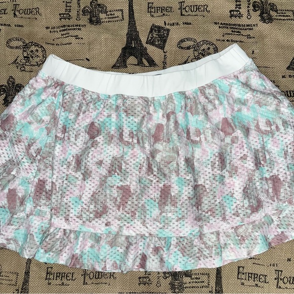 Lija Layer White/Multi Golf Skort - Picture 10 of 15